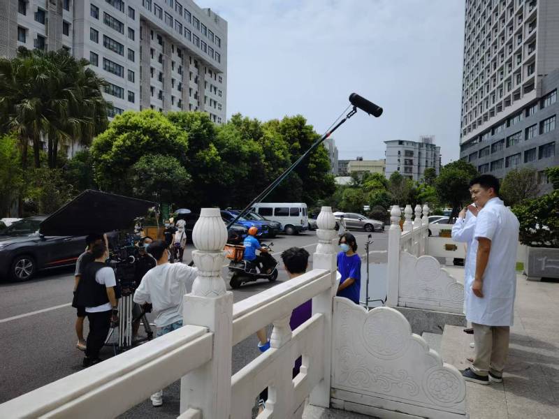 樊城区广告片拍摄公司低成本实现高规格制作的诀窍